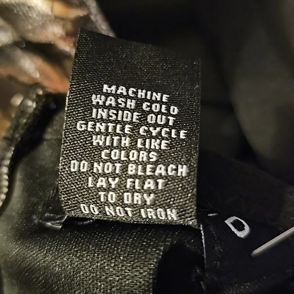 Torrid Sexy-Velvet Floral ZipUp Corset NWT $48 Size 2 - Picture 6 of 9